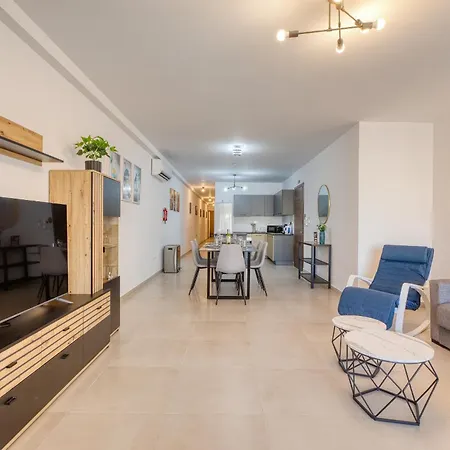 Bright & Luxury With 2 Balconies Jvel1-1 아파트